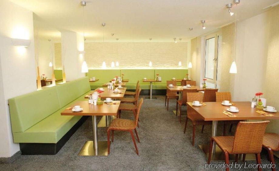 Airporthotel Residenz Steinenbronn Nhà hàng bức ảnh